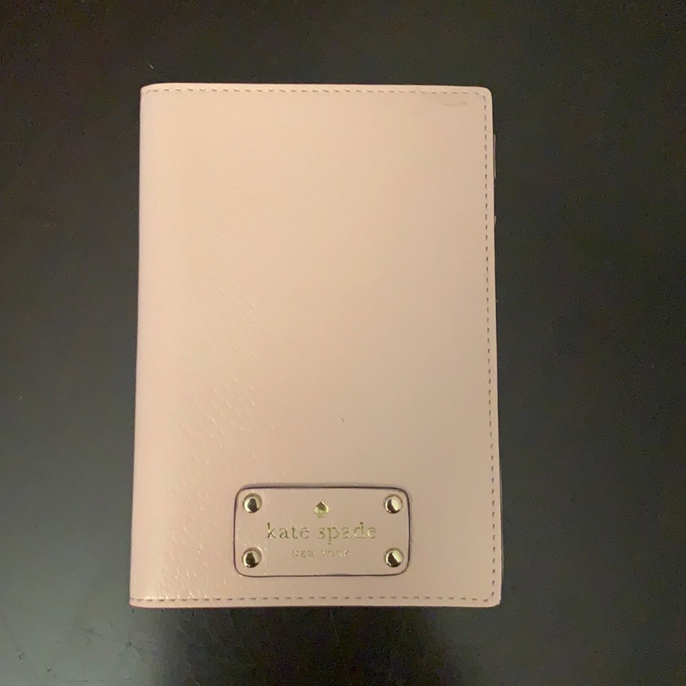NWOT Kate Spade Passport/ Credit Card Holder